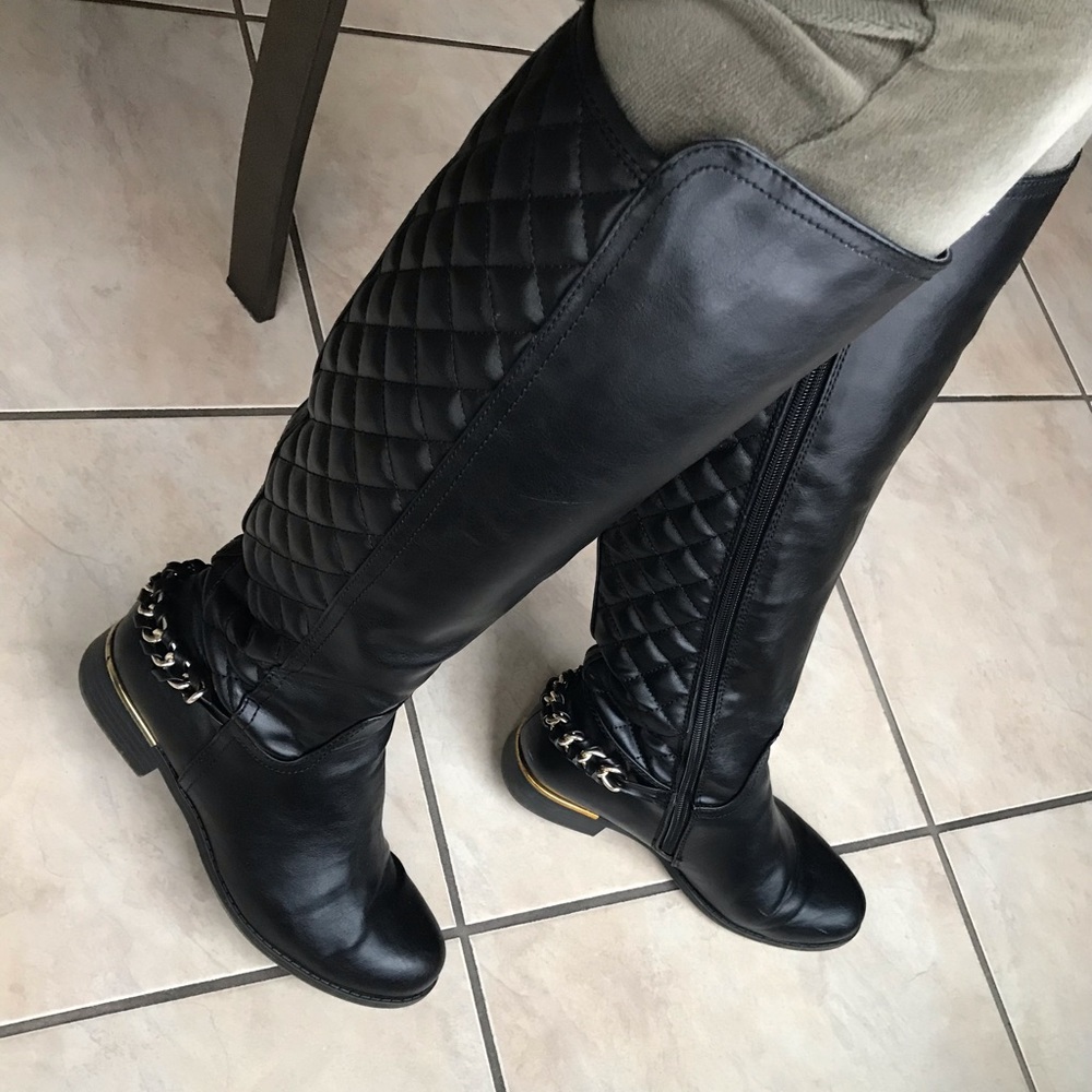 Boots - Picture 2 of 8